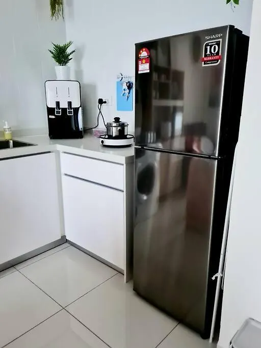 Best Affordable Homestay, Arte Mont Kiara, Kl Kuala Lumpur Apartment